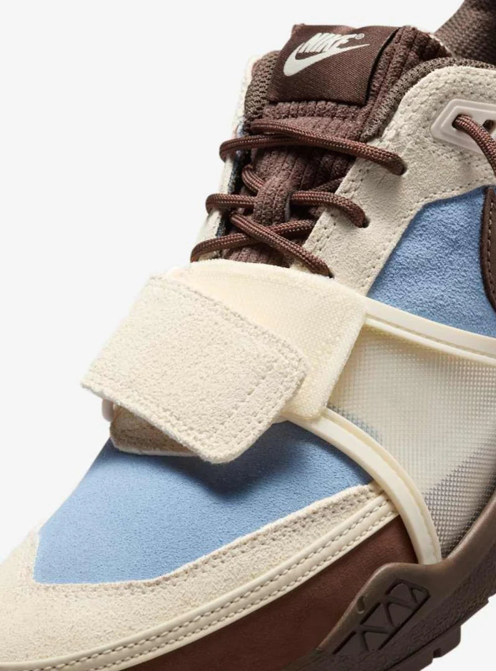 NIKE ZOOM FIELD JAXX TRAVIS SCOTT LECHE BLUE
