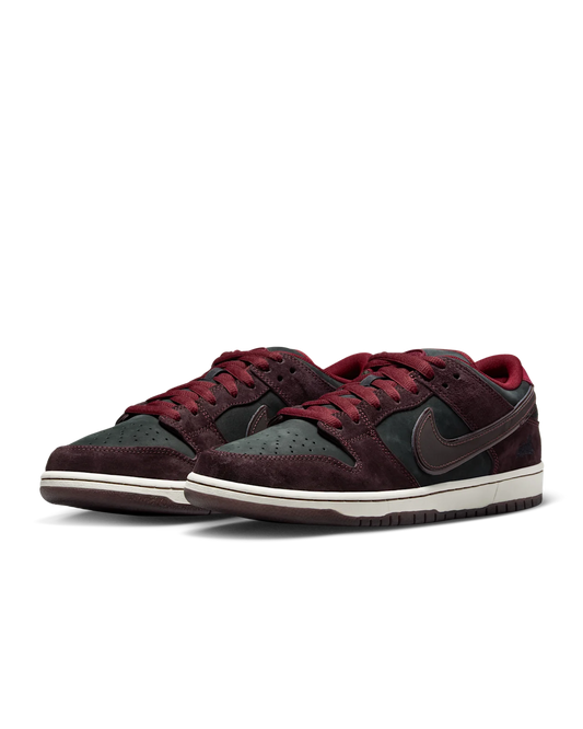 Nike SB Dunk Low Pro x Riot Skateshop Mahogany and Team Red
