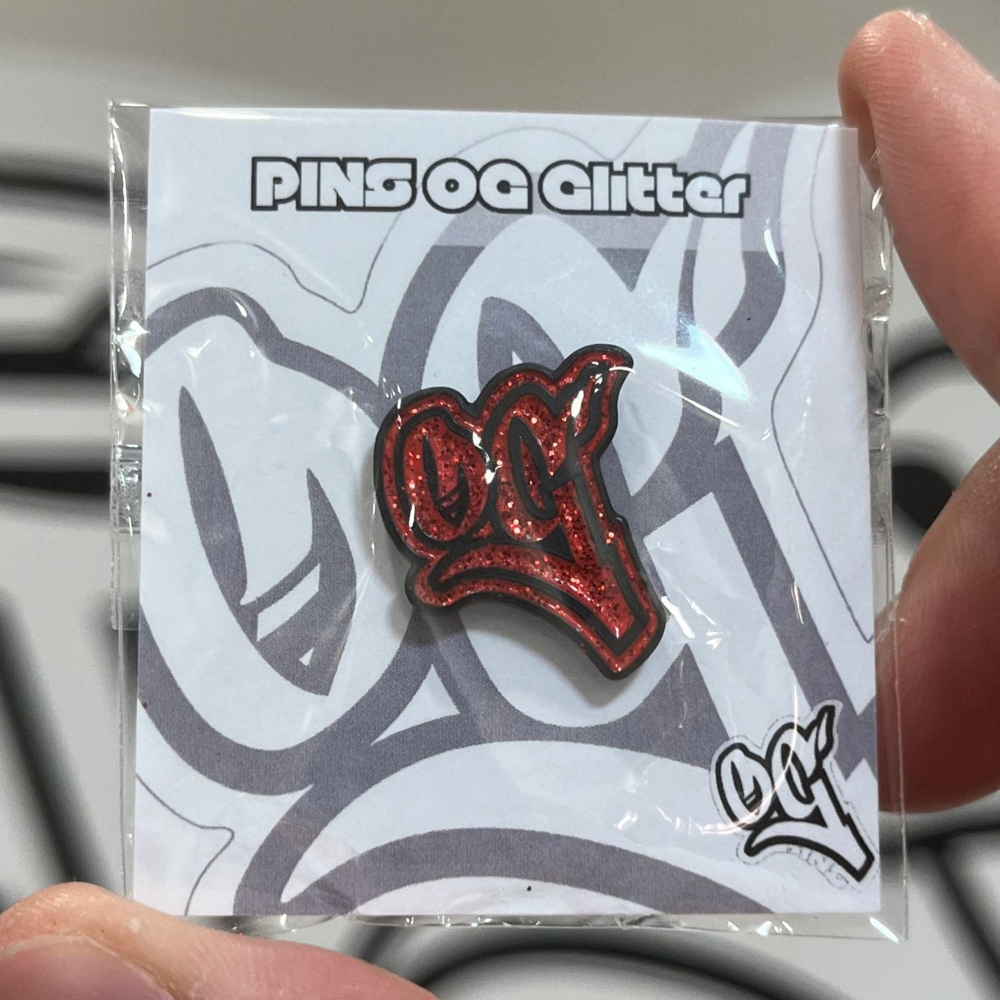 Pins OG Fire Red Glitter