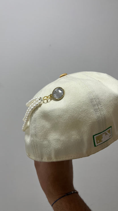 Chain White Pearls Gold