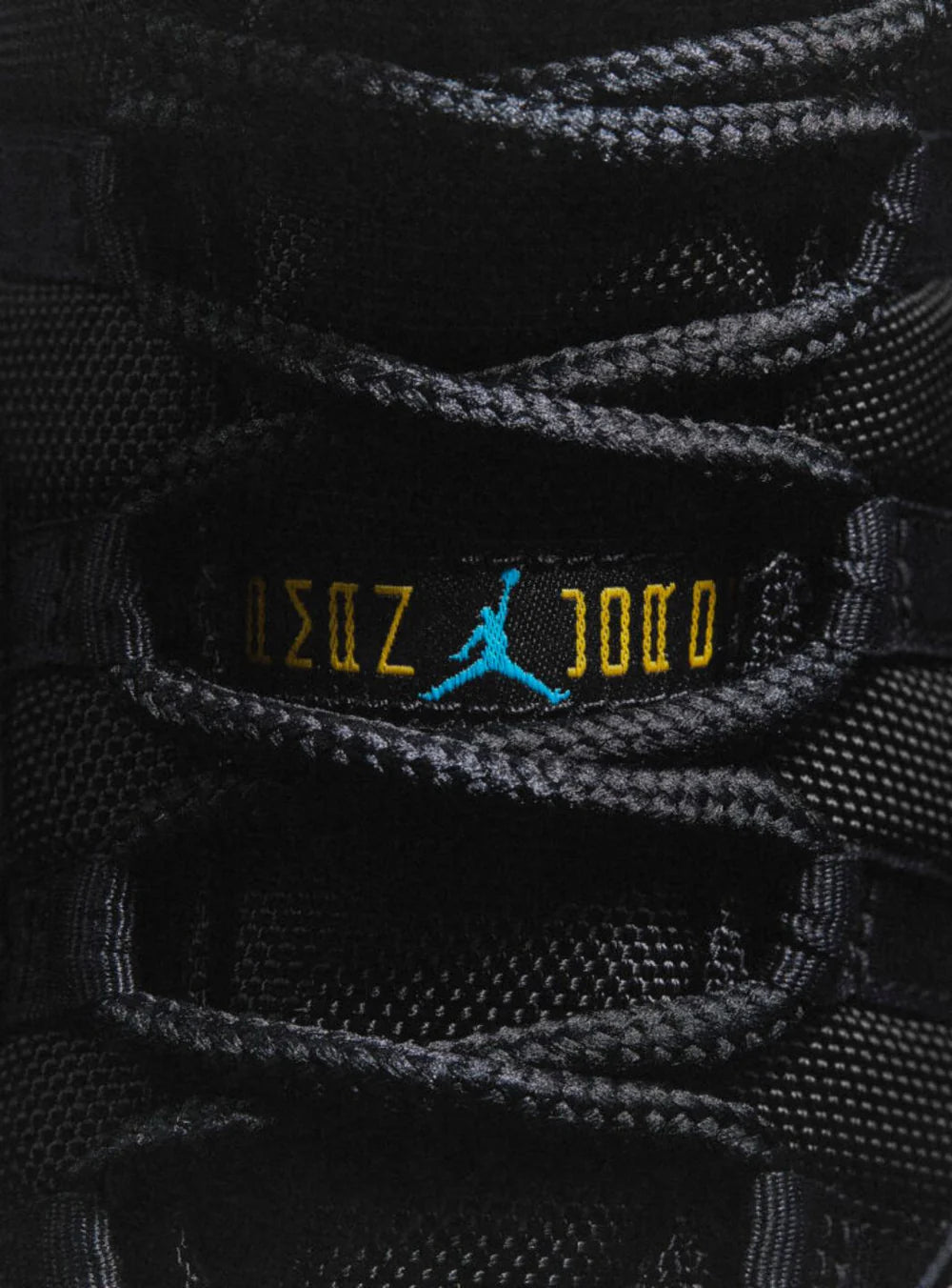 AIR JORDAN 11 RETRO GAMMA BLUE (2025)