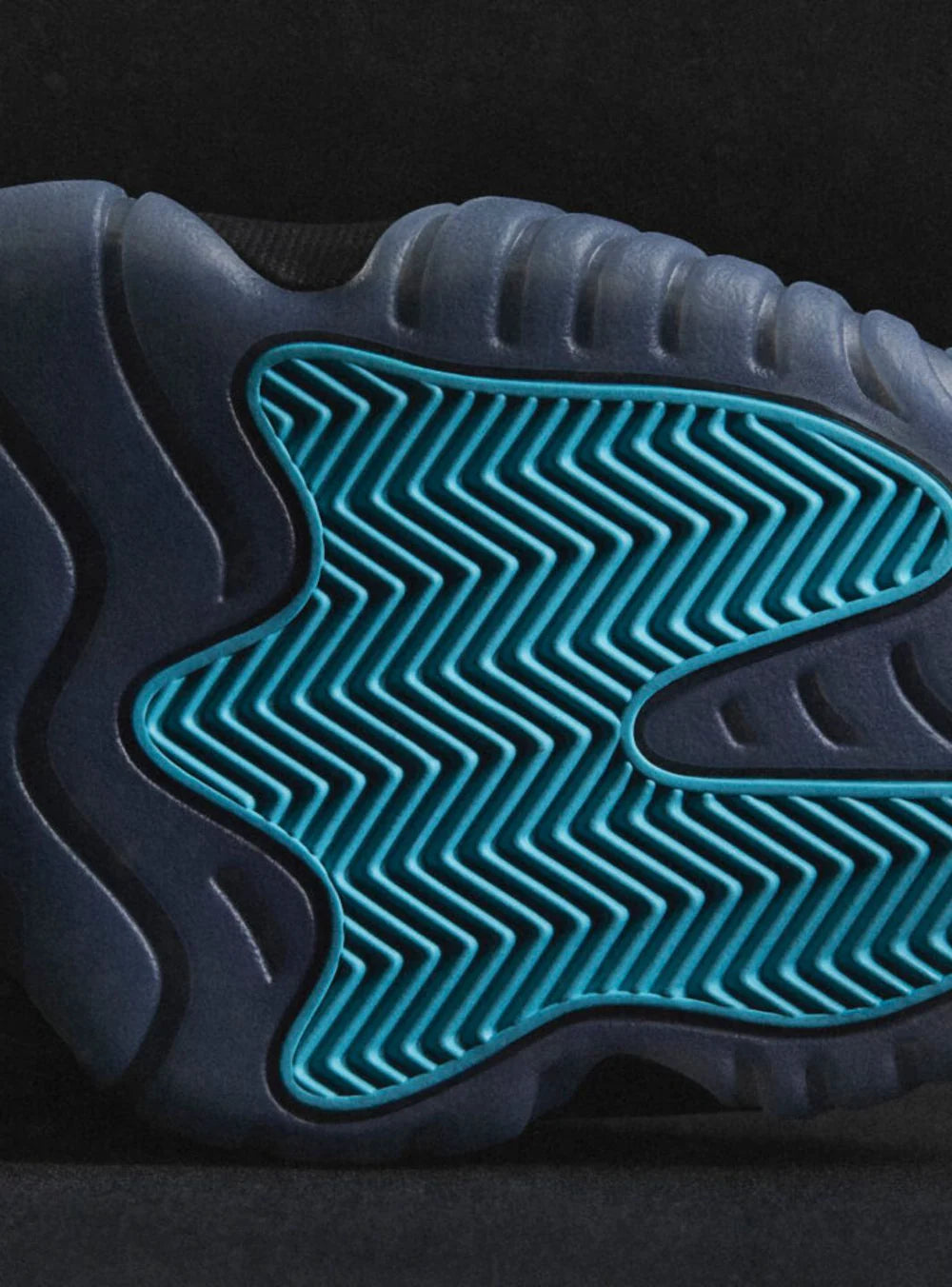 AIR JORDAN 11 RETRO GAMMA BLUE (2025)