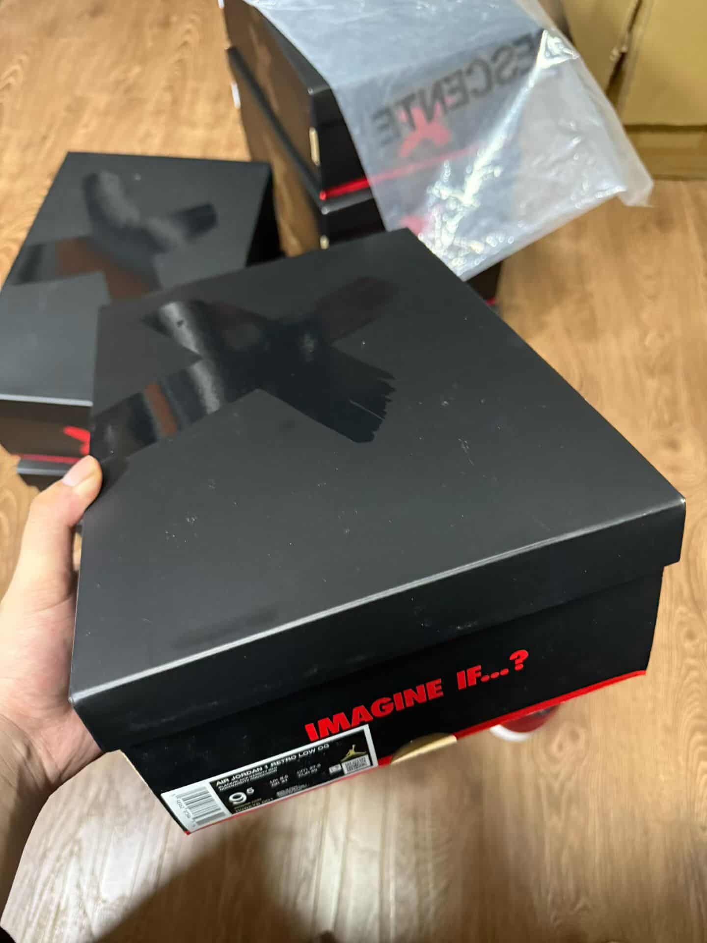 AIR JORDAN 1 LOW BANNED