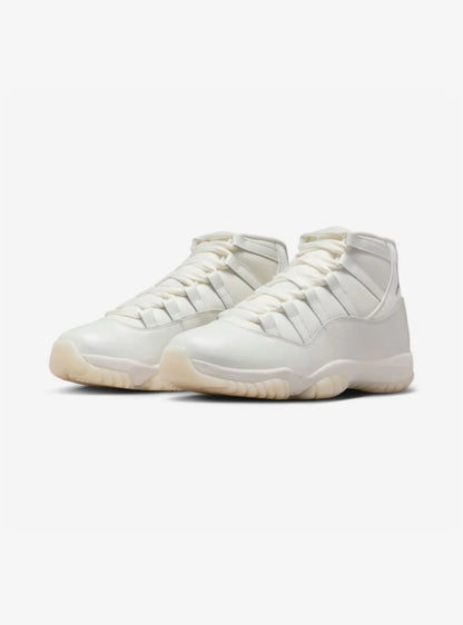 AIR JORDAN 11 RETRO PEARL (W)
