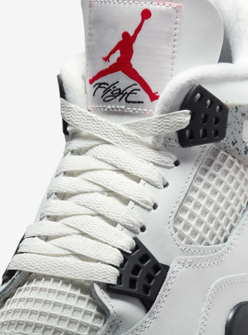 AIR JORDAN 4 RETRO WHITE CEMENT (2025)