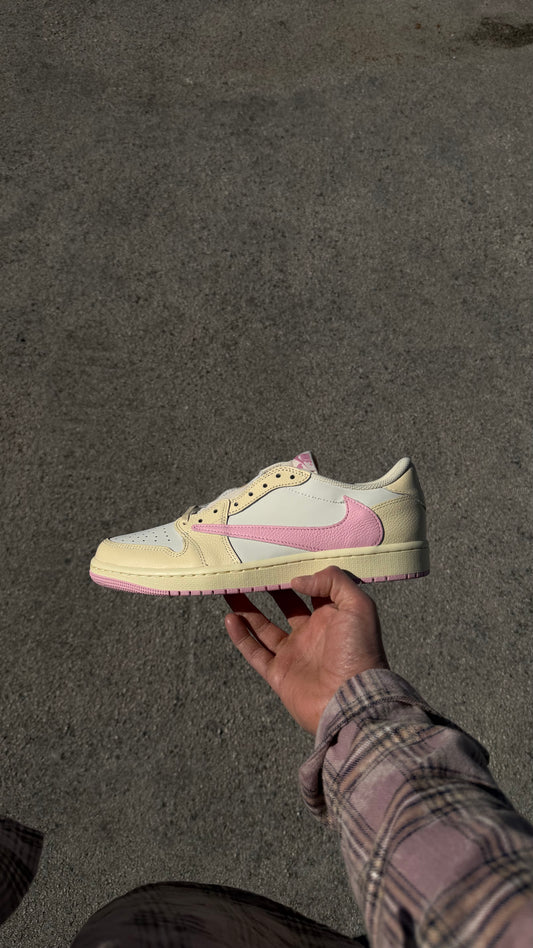 AIR JORDAN 1 LOW X TRAVIS SCOTT “SHY PINK”