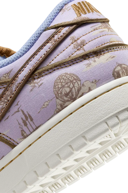 Nike SB Dunk Low “Toile” Paris City of Style