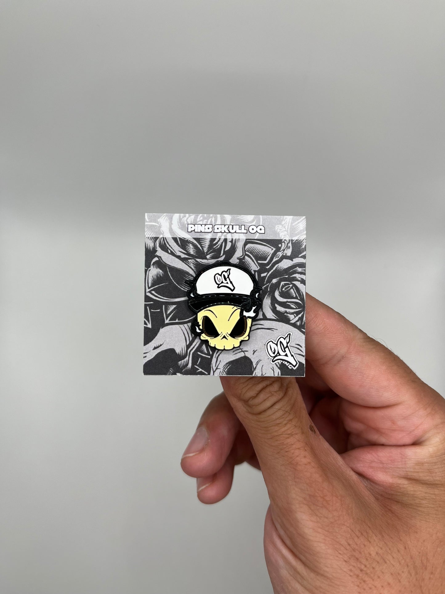 Pins Skull OG Black Flame
