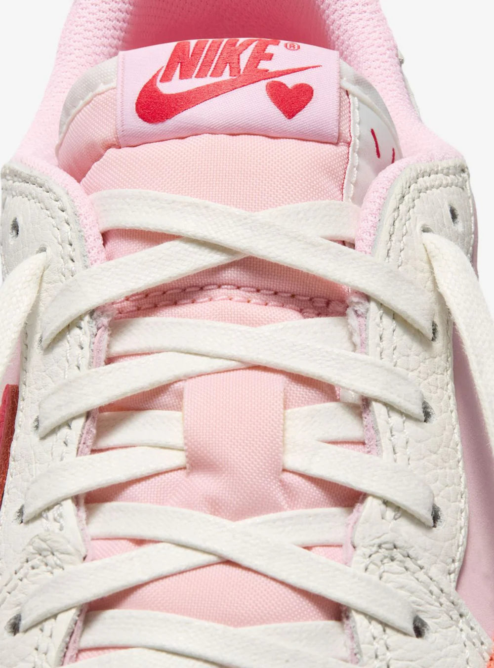 AIR JORDAN 1 LOW X TRAVIS SCOTT “TROPICAL PINK”