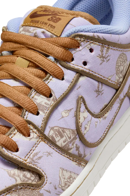 Nike SB Dunk Low “Toile” Paris City of Style