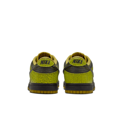 Nike Dunk Low Halloween Skull