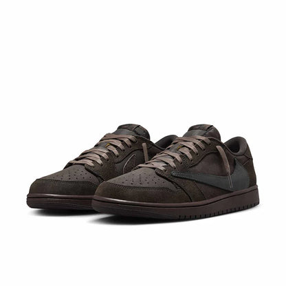 Air Jordan 1 Low x Travis Scott Velvet Brown