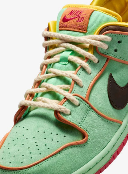 NIKE SB DUNK LOW RODEO TOURMALINE