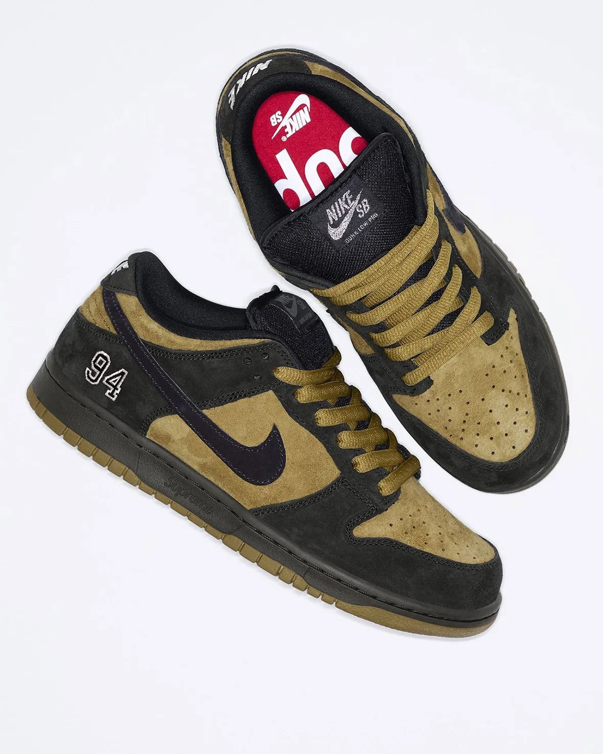 Supreme x Nike SB Dunk Low 94 Camper Green