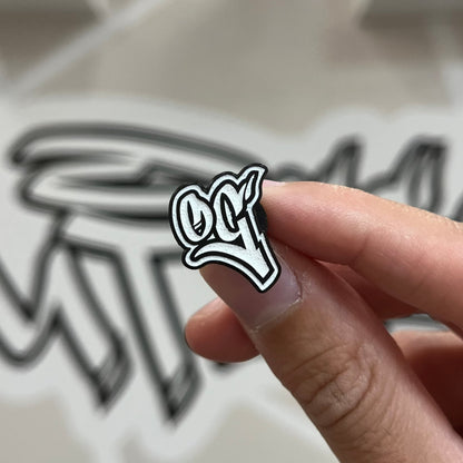 Pins OG White Crystal Glitter