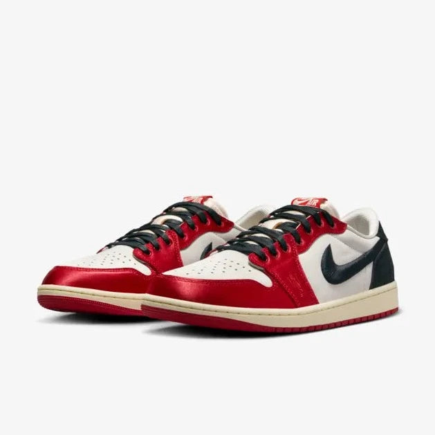 Jordan 1 Retro Low OG Trophy Room Away