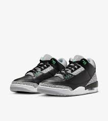 Jordan 3 Retro verde fluorescente