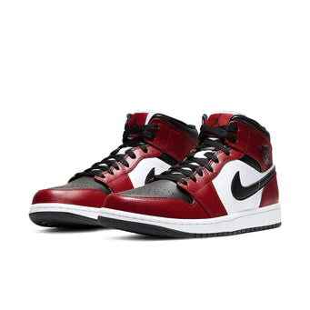 Jordan 1 Mid Chicago Toe