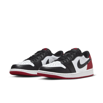 Jordan 1 Retro Low OG Black Toe (2023)