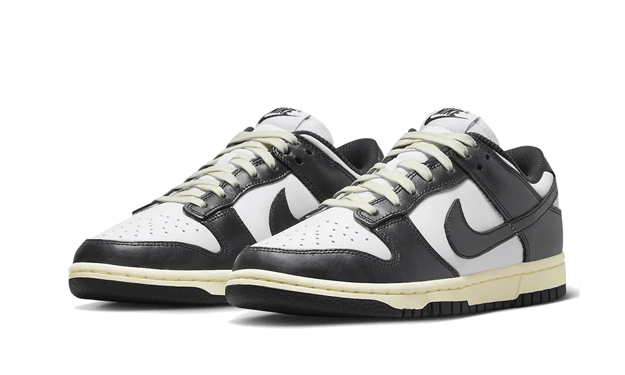 Nike Dunk Low Vintage Panda (W)