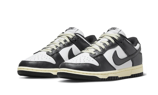 Nike Dunk Low Vintage Panda (W)