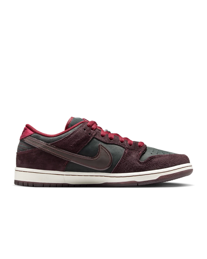 Nike SB Dunk Low Pro x Riot Skateshop Mahogany and Team Red